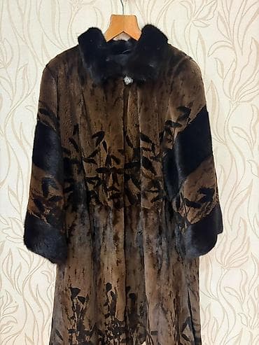 topdan geyim: Kopenhagen Fur “Burgundy” etiketli orijinal mink (xəz) qadın paltosu — 3