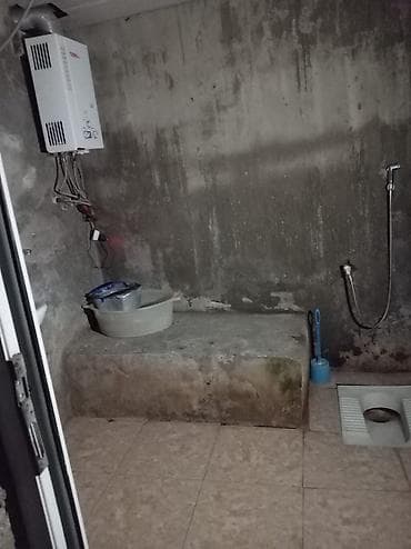 neftcilerde satilan evler: 2 otaqlı mənzil – mebellə Planlama: - 2 ayrı yataq otağı - Uzun — 5