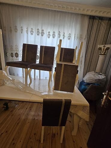 otaq gulleri: Qonaq otağı üçün, Açılmayan, Dördbucaq masa, 6 stul — 4