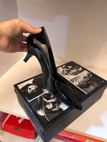 зеленые туфли: Туфли, Размер: 37, цвет - Черный, Б/у — 3