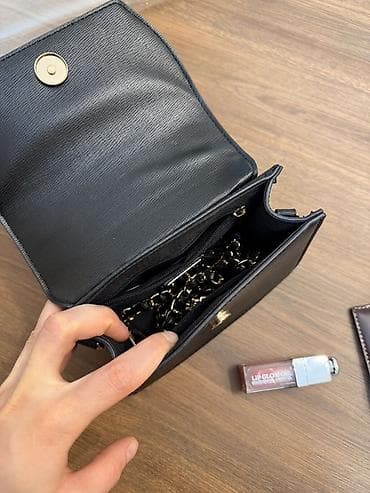 Сумки: ALDO 🖤 Zərif və eleqant qara çanta. Trapez formalı, dəqiq xətləri — 4