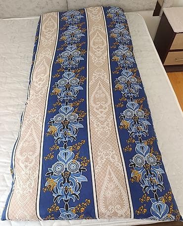 Rahat yuxu üçün yumşaq yorğan - Naxış: klassik üslubda mavi, krem və