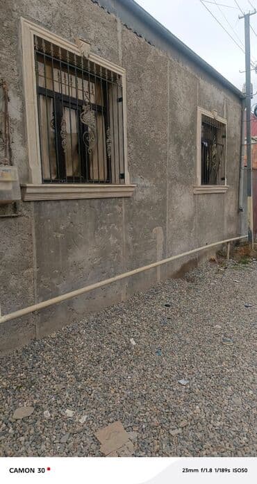Təcili Satılır:Sevinc qəsəbəsi 7st da 3 otaqli təmirli həyət