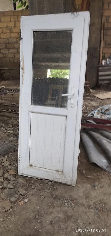 PVC qapı – şüşəli - Material: ağ PVC profil - Ölçü: təxmini standart — 1