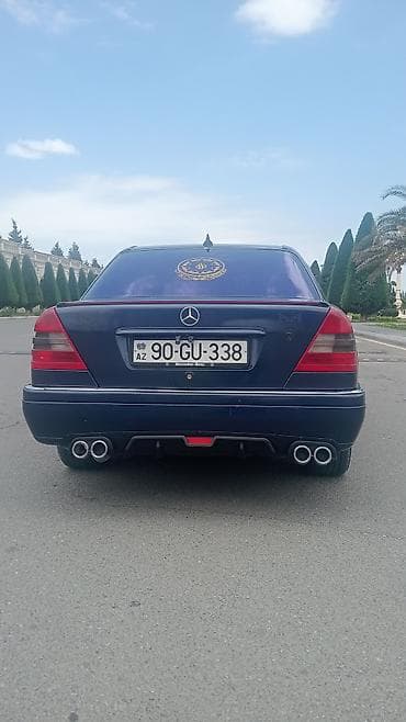 Mercedes-Benz C-sinfi sedan - Kuzov: 4 qapılı sedan, tünd mavi rəng - — 8