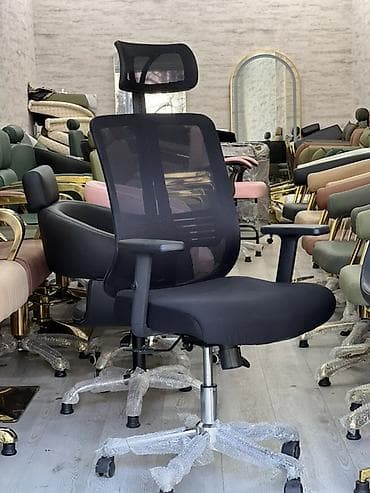 ofis kreslolari: Təkərli, Qolları tənzimlənir, Parça — 1