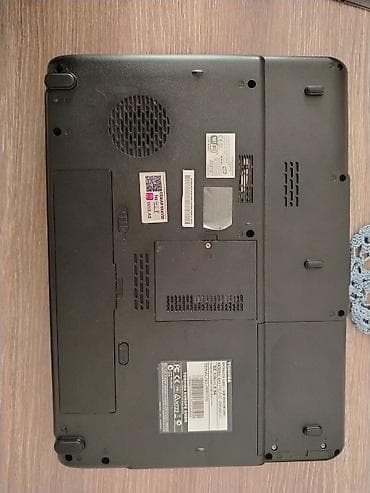 noutbuk aliram: Toshiba Satellite L300-1A3 noutbuk Texniki xüsusiyyətlər: - Model — 1