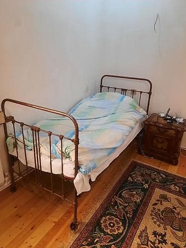 Təknəfərlik çarpayı, Bazasız, Matras ilə, Siyirməsiz