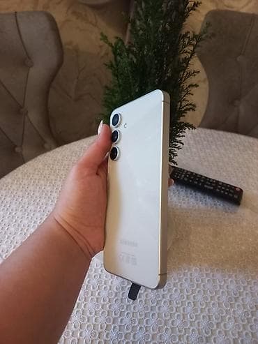 iphone x batarya orjinal: Samsung Galaxy S24 FE, rəng - Ağ, İki sim kartlı — 3