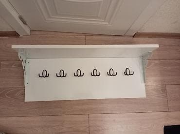 asılqan yelləncəklər: Divar asılqanı və üst rəf kombini - Material: ağ rəngli MDF/taxta — 2