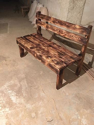 Yeni, Dördbucaq masa, Açılmayan, Skameykalar ilə, Taxta