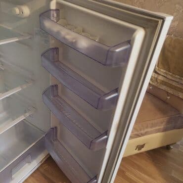 kreditle soyducu: Б/у 2 двери Beko Холодильник Продажа, цвет - Белый — 1