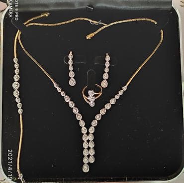 tek qaş uzuklər: 31.4 qr, 2 crt brilyant, 750 əyar 
EGE model — 2