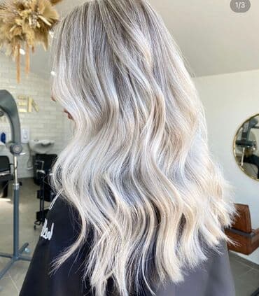 Əməkdaş axtarışı (vakansiyalar): Qadın saç ustası tələb olunur, Yerin icarəsi, 1-2 illik təcrübə, Materialların təqdim olunması — 1