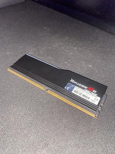 macbook pro 17: DDR5 16GB 6000Mhz G.Skill RAM — 1