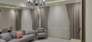 07 perde: Bej rəngli, sıx toxunmuş qalın pərdələr və ağ, tül pərdələr dəsti — 3