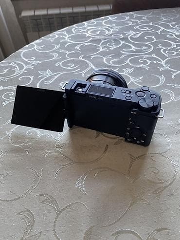 Sony ZV-E10 güzgüsüz kamera satılır. Kompakt və yüngül korpusa malik — 1