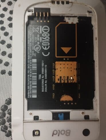 nömrelər: Blackberry Bold Touch 9900, rəng - Ağ — 3