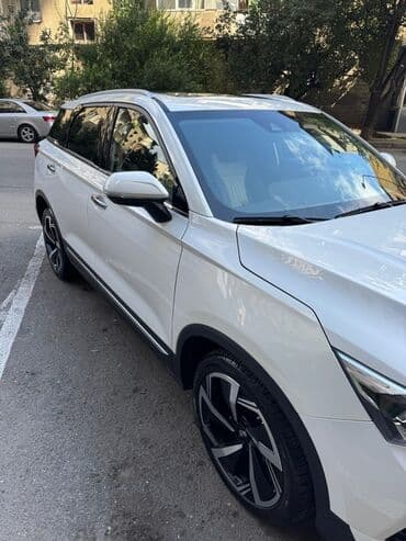 fiat doblo ölüxana: FAW Besturn: 1.5 l | 2024 il 7400 km Krossover — 7