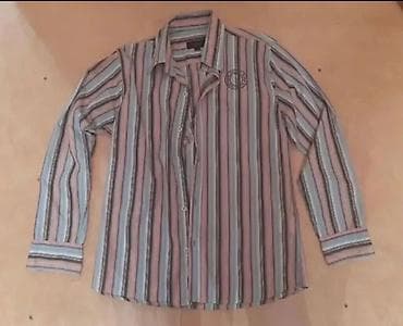 Kişi geyimi dəsti 1) Mavi rəngli sviter: - Yarım fermuarlı, çevrilə — 2