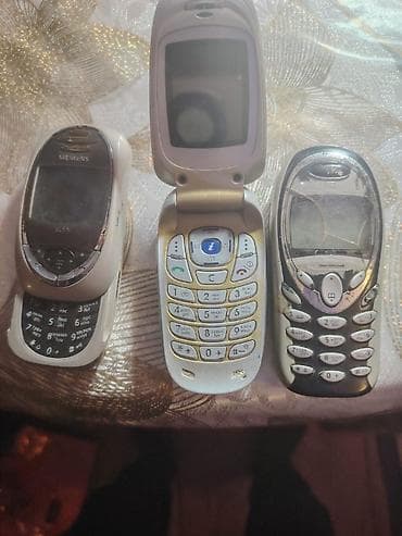 telefon 50 manat: Retro köhnə telefonlardır zapcast kimi satıram 1 ədədi 50 manatdan — 3