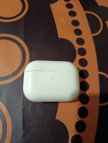 Serverlər: Apple AirPods 2 generation, işlək vəziyyətdədi səsi təmiz. (A2083-sol — 6