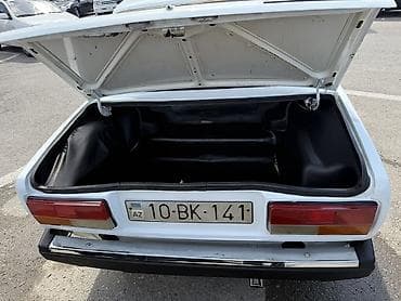 vaz 2107 şit: Hazır Kredit VAZ 2107, ağ rəng, 2003 mot 06 karobka 5. İdeal vəzyətdə — 4