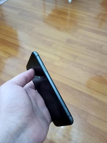 iphone xs case: IPhone 11, 64 GB, Qara, Face ID — 7