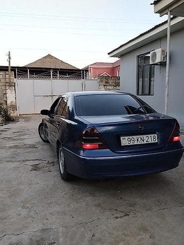 turbo az 014: Mercedes-Benz C-Class: 2.2 l | 2001 il Sedan — 6