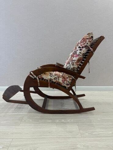 divan ustu parcalar: Kreslo-kaçalka, Parça — 1