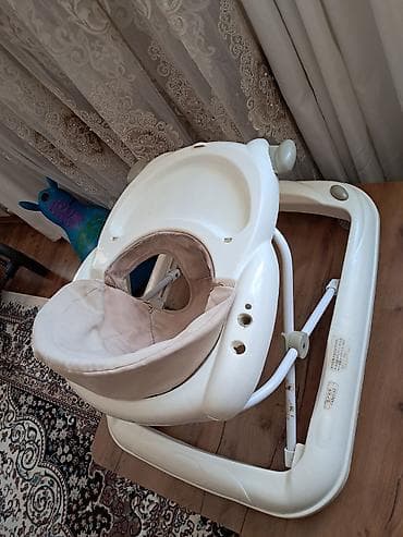 tibbi aparat: Uşaq gəzdirəni (yürütmə aparatı) - Rəng: ağ/bej - Yumşaq parça — 2