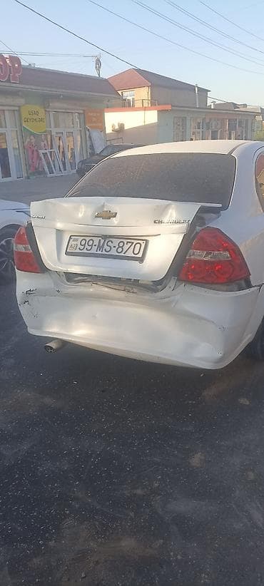 chevrolet gentra: Chevrolet Aveo: 1.5 l | 2012 il Sedan — 7