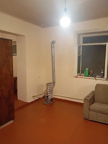 qaraçuxurda ev: Yasamalda İnşaatçilar mt düz çixisinda 3 otaqli addelni çixişli ev — 7