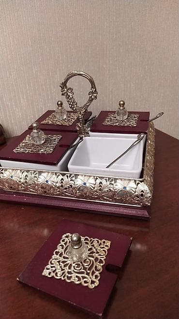 qelem qablari: Zərif dizaynlı 4 bölməli ədviyyat/çəkmə qabı dəsti - Material: ağ — 2