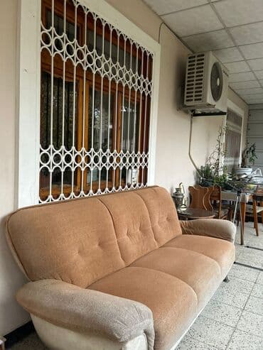 Divan, İşlənmiş, Açılan, Bazasız, Parça, Çatdırılma yoxdur