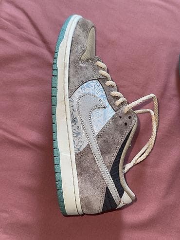 krosofka: Nike (SB Dunk Low Pro) (Kişi) Original yeni, Amerikadan alınıb. Ölçü — 4