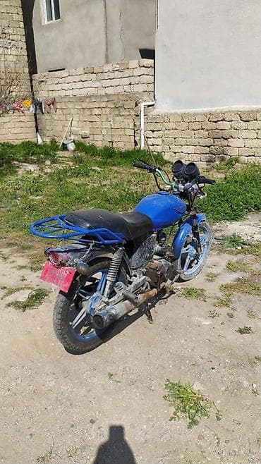 mopedlerin kreditle satisi: Moped/motosiklet – mavi rəngdə, şəhər və qəsəbədaxili sürüşlər üçün — 2
