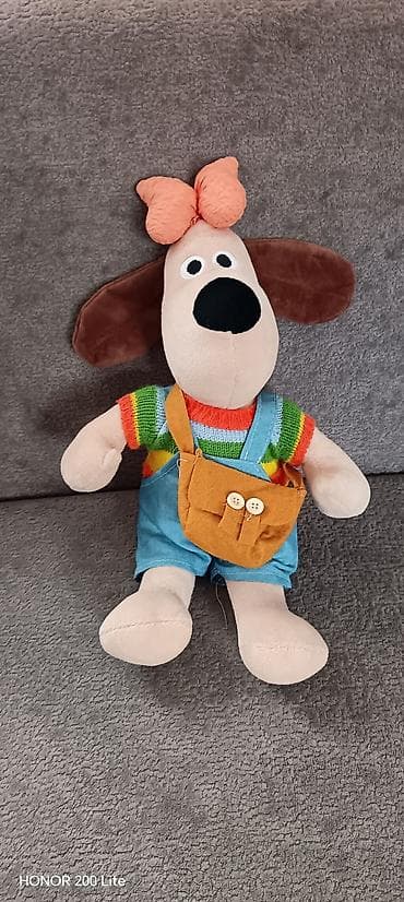 Yumşaq oyuncaqlı it fiquru - Material: toxunuşu yumşaq plyuş, uşaq