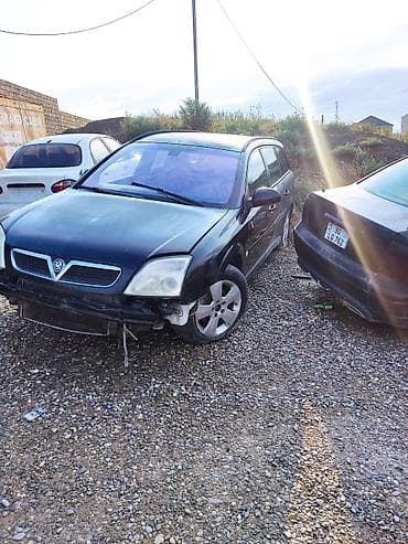 opel vectra b: Opel Vectra C Caravan (universal), qara rəng Xüsusiyyətlər: - Kuzov — 1