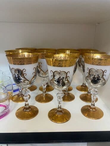 Qədəhlər, rəng - Qızılı, Şüşə