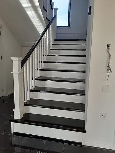 bulaq dizaynlari: Mərmər effektli qara-ağ dizaynda, massiv ağacdan hazırlanmış daxili — 2