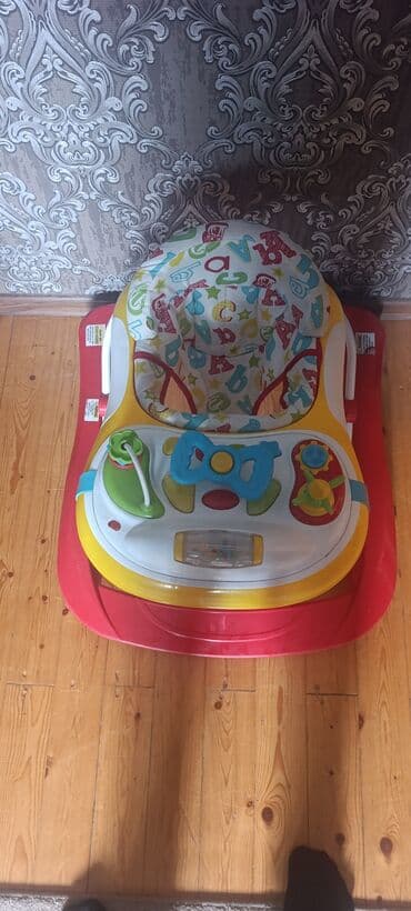 uşaq reqlanları: Yaş: 6-12 ay — 2