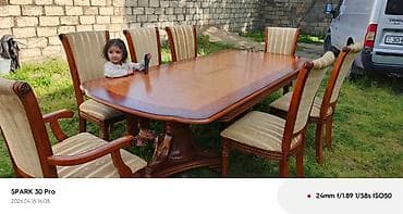 istolar: Qonaq otağı üçün, Açılan, Dördbucaq masa, 8 stul — 2