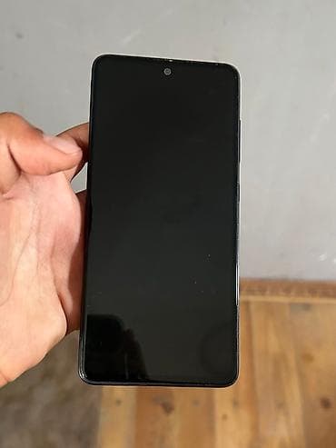 samsung tel: Samsung Galaxy A51, 128 GB, rəng - Qara, Qırıq, İki sim kartlı — 1