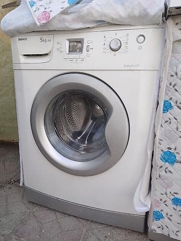 Paltaryuyan Beko 5kg 
Tam işlək vəziyyətdə 
Çatdırılma mümkündür