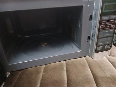 taube soba: Mikrodalğalı soba Sharp, Ayrıca dayanan, Mikrodalğalar ilə, rəng - Gümüşü — 2