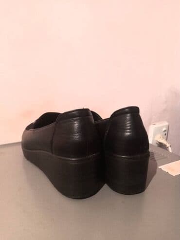 ayaqqabıları 41: Elle, Ölçü: 41, rəng - Qara, İşlənmiş — 3