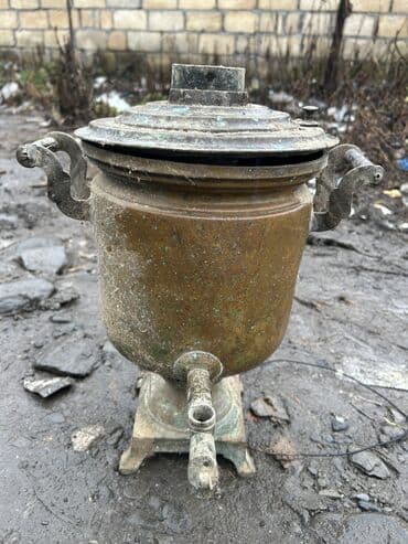 Qədimi mis samovar - Material: mis - Klassik köhnə dizayn, iki