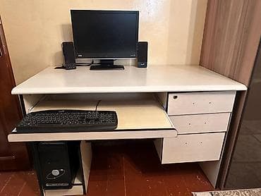 Düz masa, Polkalı, Siyirməli, Sadə laminat