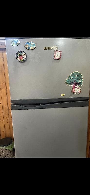 2 qapılı Beko Soyuducu Satılır, rəng - Gümüşü